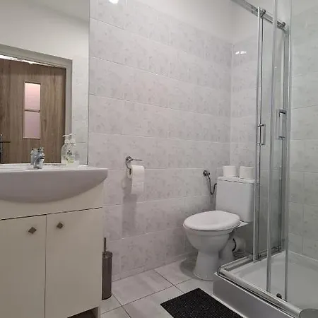 Dom Joanna Panzió 3*