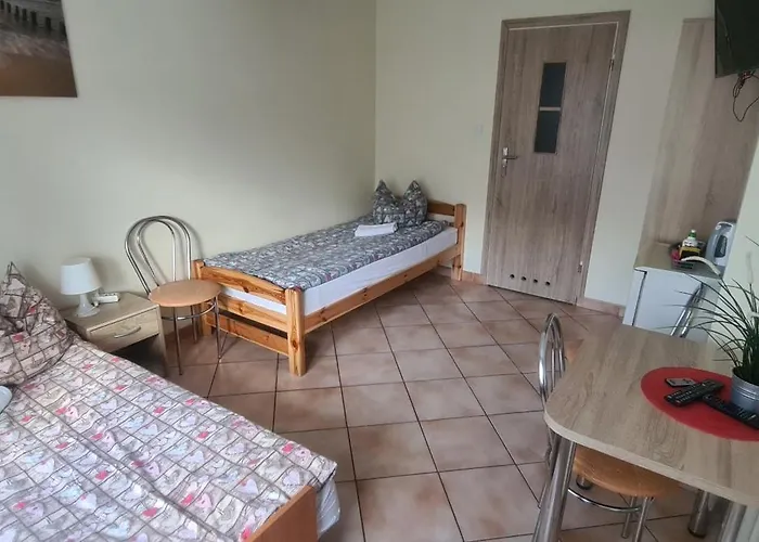 Dom Joanna Nocleg ze śniadaniem 3*