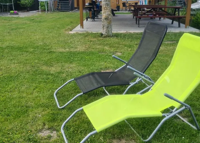 Dom Joanna Nocleg ze śniadaniem 3*